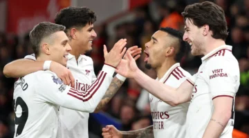 بييرو هينكابي يكشف توقعاته لسباق لقب الدوري الإنجليزي قبل نهائي كأس كاراباو